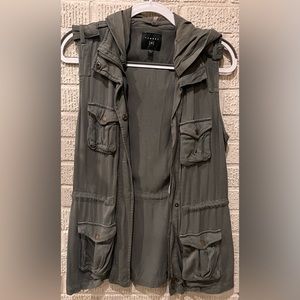 ❗️💰Tinsel cargo jacket/zip up vest with detachable hood